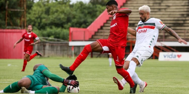 Série D ZeroUm: duelo entre Portuguesa-RJ x América-RJ agita 9ª rodada