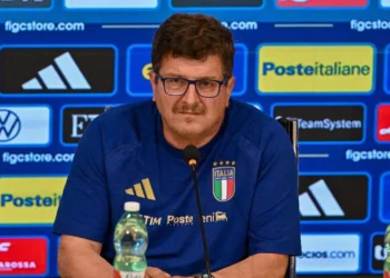 ‘Enquanto o futebol italiano estiver nas mãos de vigaristas, a situação me parece muito complexa’