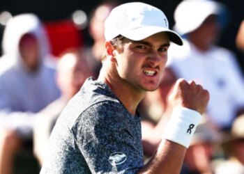 Roland Garros: João Fonseca enfrenta Djokovic e "fecha" o top 5 da ATP