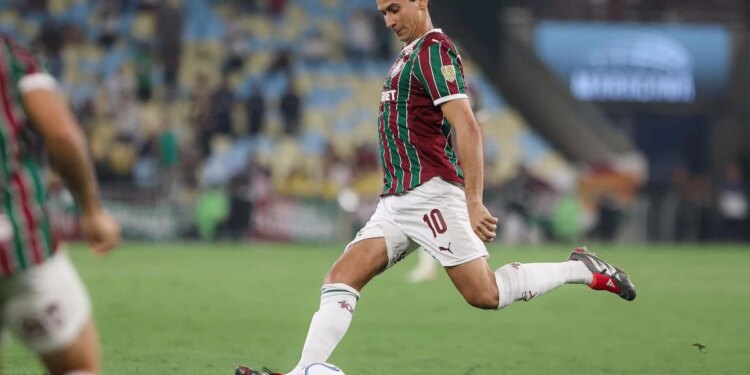 Fluminense anuncia afastamento de Paulo Henrique Ganso; confira